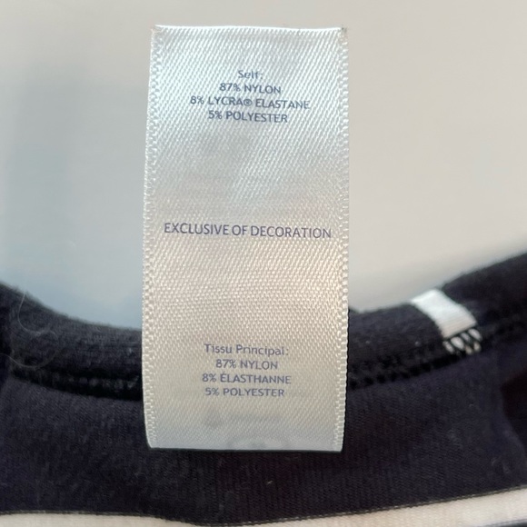 Ivivva by Lululemon Hanover Stripe White Black Mindful Moment Top Girls Size 8 - Picture 11 of 13